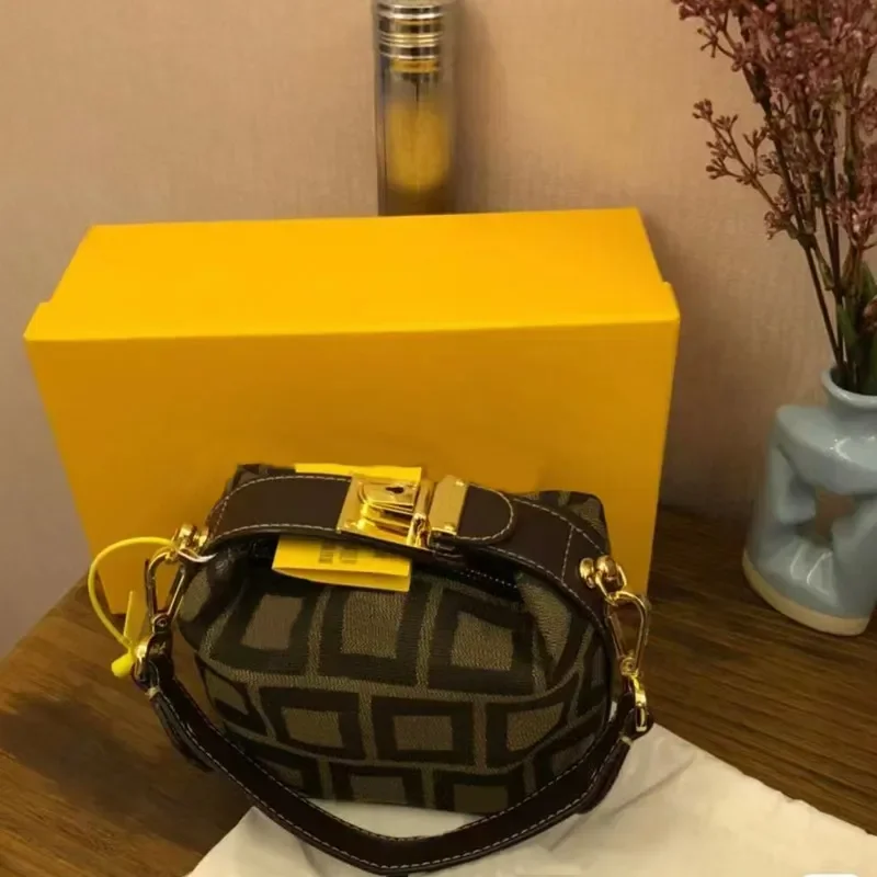 

Designer Mens Womens Makeup Bags Mini Canvas Makeup Bag Travel Toiletries Ladies Luxury Handbags Cosmetic Bags Make Up Bag AYD25
