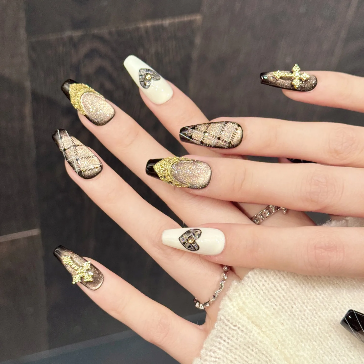 10 PCS Luxury Handmade Press on Nails Middle Ballet Heckinger pattern Design with 4-PIECE Tool Adhesive Nail Glue Tabs