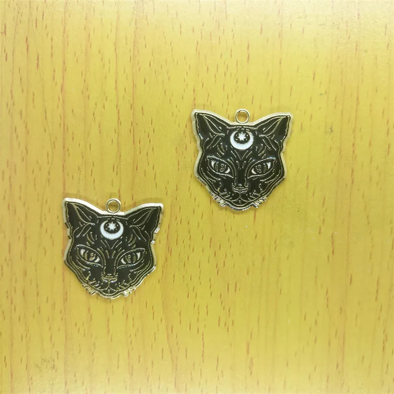 

10Ppcs Cartoon Enamel Head Cat Charms Animal Pet Charm Moon Pendants DIY Jewelry Accessory Bracelet Earrings Keychain Finding