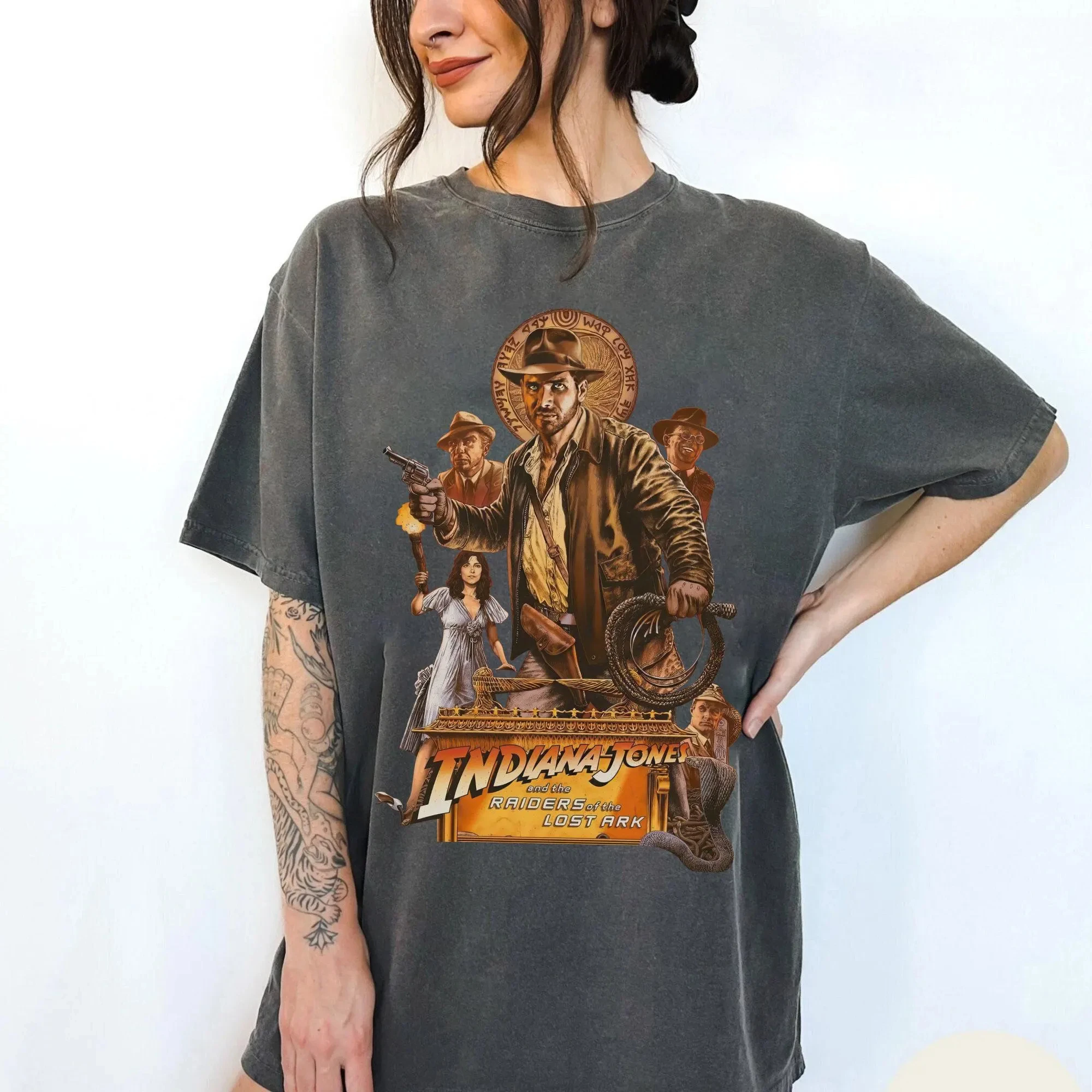 Disney Retro 90er Jahre Indiana Jones und die Raiders of The Lost Ark Film T-Shirt Disneyland 1995 Retro Shirt Disneyland Familienshirt