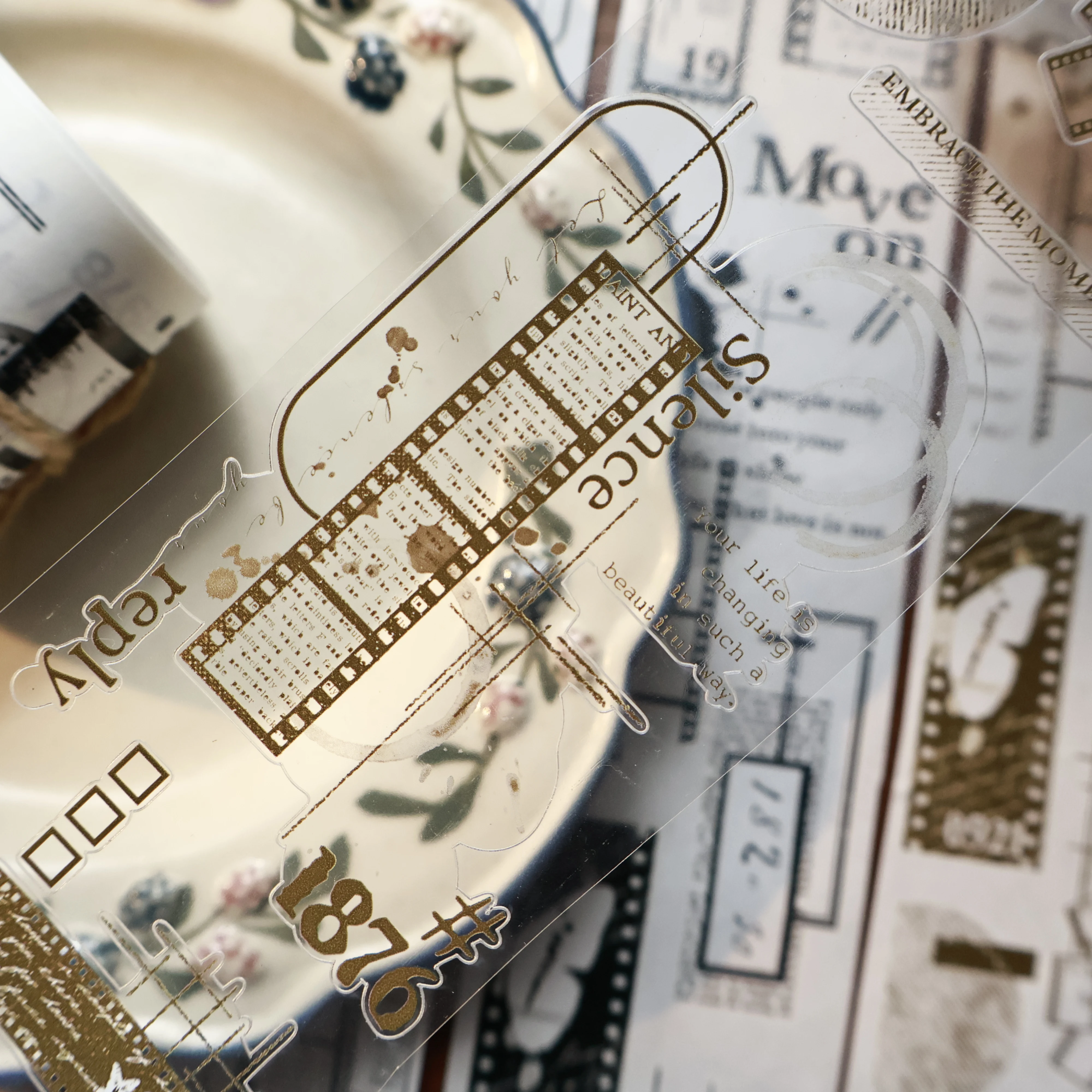 قالب قطع المنتج الجديد من Yier [المجموعة القديمة] ملصق PET من مادة اشي الأساسية