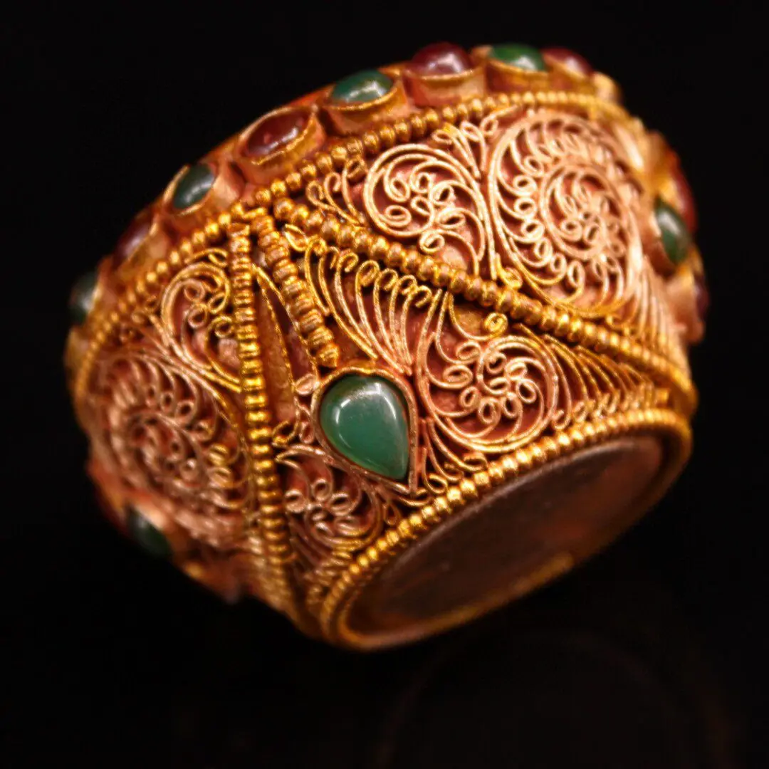 Tibetan Silver Gilt Filigree Inlaid Treasure Jar Nepal Craft Multi Gem Storage Canister Home Decor Collectible Box