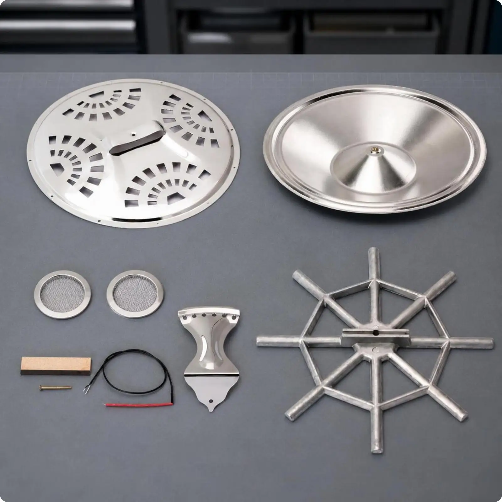 Resonating Guitar Tailpiece Complete Assembly Kit Metal Frame and Mesh Rings for Acoustic Guitar Repairs Accessories