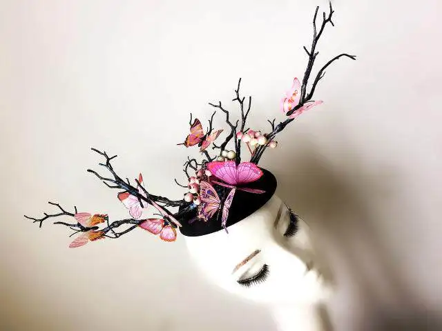 Hidden Black Branches, Exaggerated Stage Butterfly Flowers Topper Antlers, Headgear Studio Shooting Photo Beautiful Woman Tide