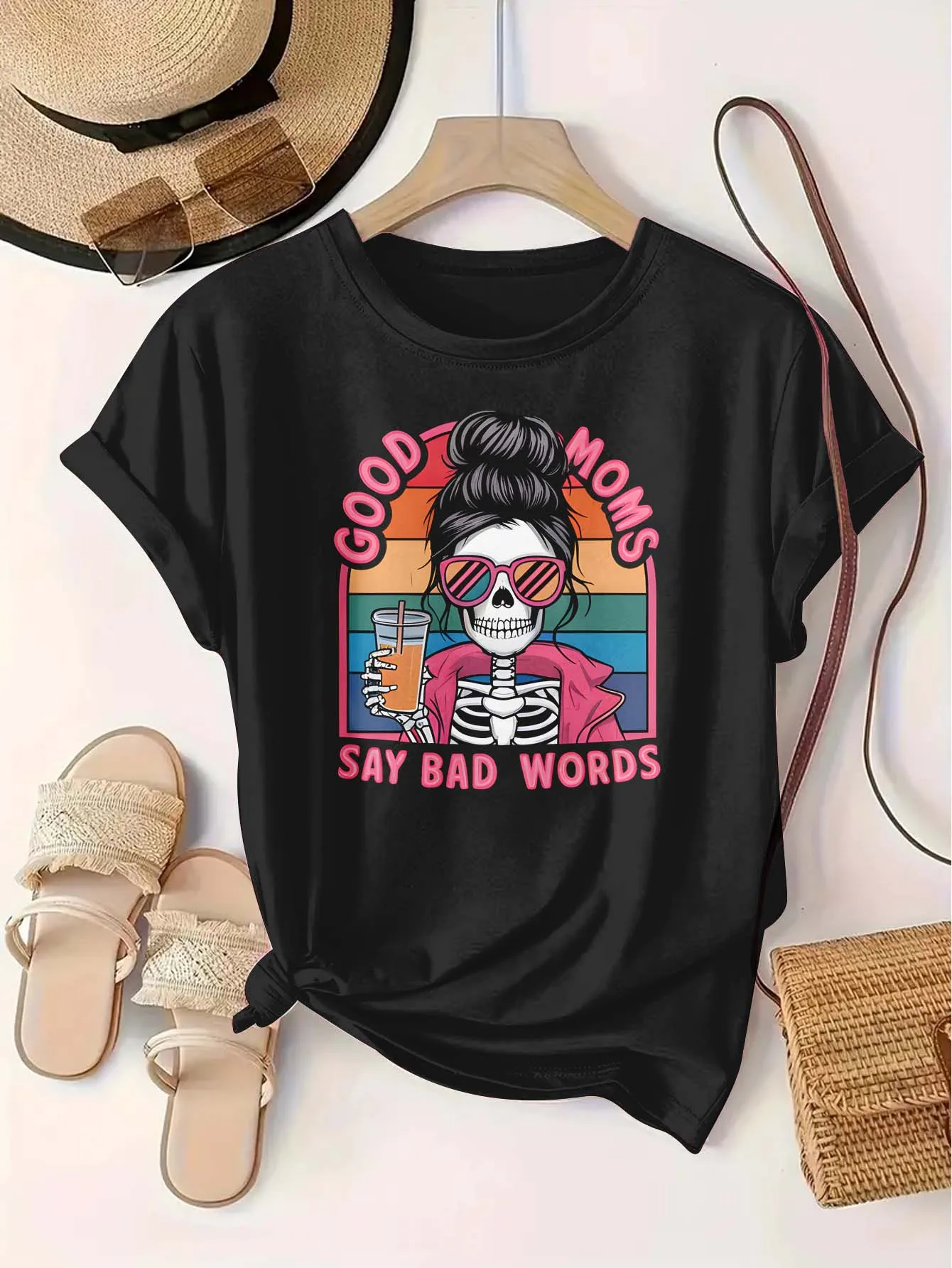 

Plus Size Edgy Skull Mom Graphic T Shirt for Women Trendy Stylish Daily Wear Pick