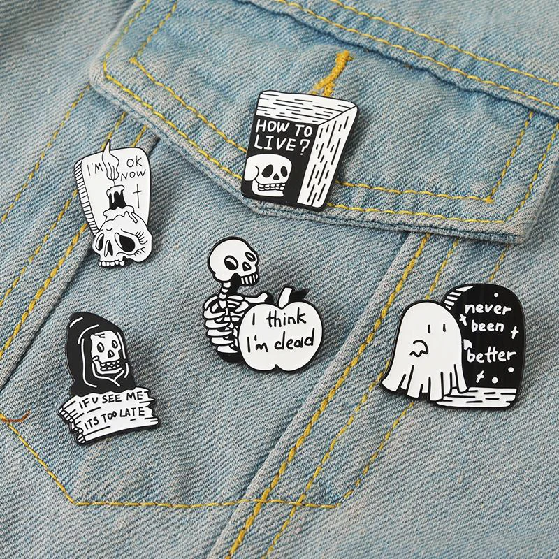 Pines I Think I'm Dead I'M OK NOW Lapel Badges Gothic Punk Jewelry Gift Black Humor Enamel  Brooch Custom Boo Ghost Quotes