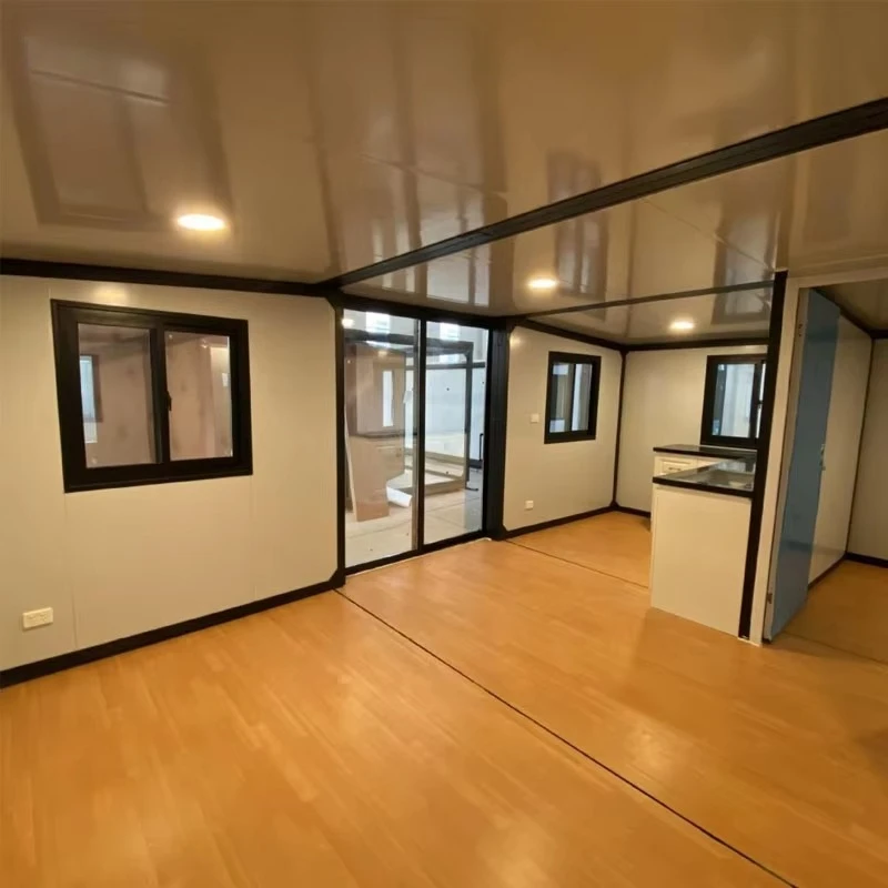 Prime Container House 20/30/40ft Solar Powered Detachable Prefab Villa 2 Bed 1 Bath Living Room Terrace Insulated