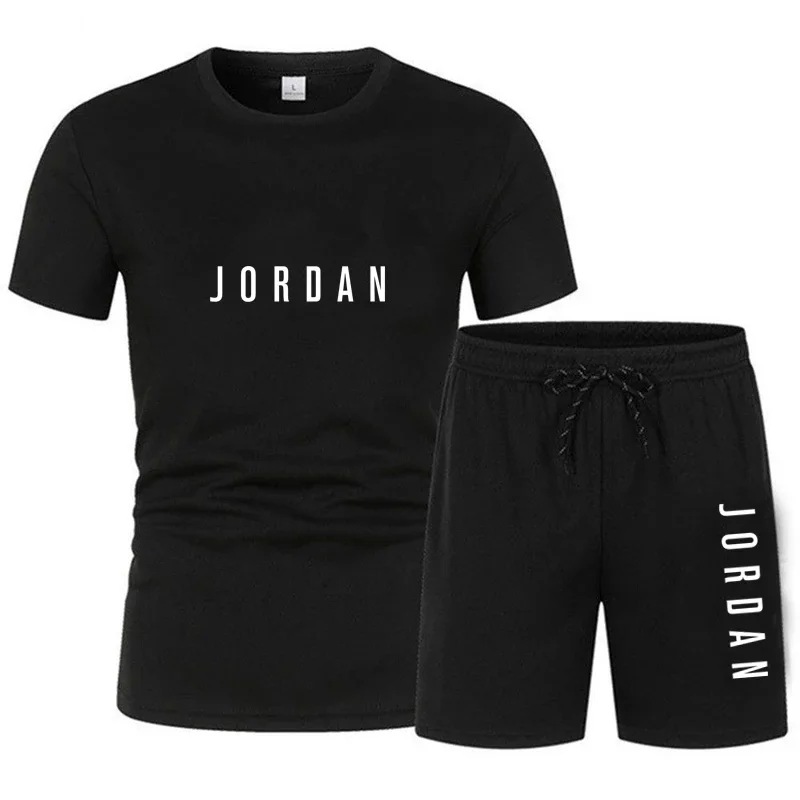 

Summer casual T-shirt and shorts set. Men's youth style short-sleeved shorts, breathable outdoor sportswear.