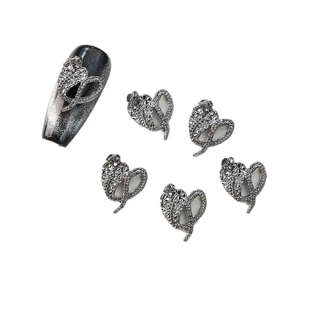 

5Pcs/set Manicure Material Halloween Heart Nail Decorations Nail Art Charms DIY Nail Ornaments Halloween Star Nail Accessories