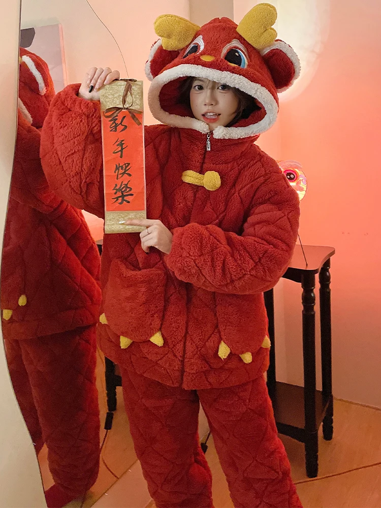 DAIMELU red Dragon pajamas women's autumn sleepwear winter coral fleece piled thickened three-layer cotton-padded hooded Lounge
