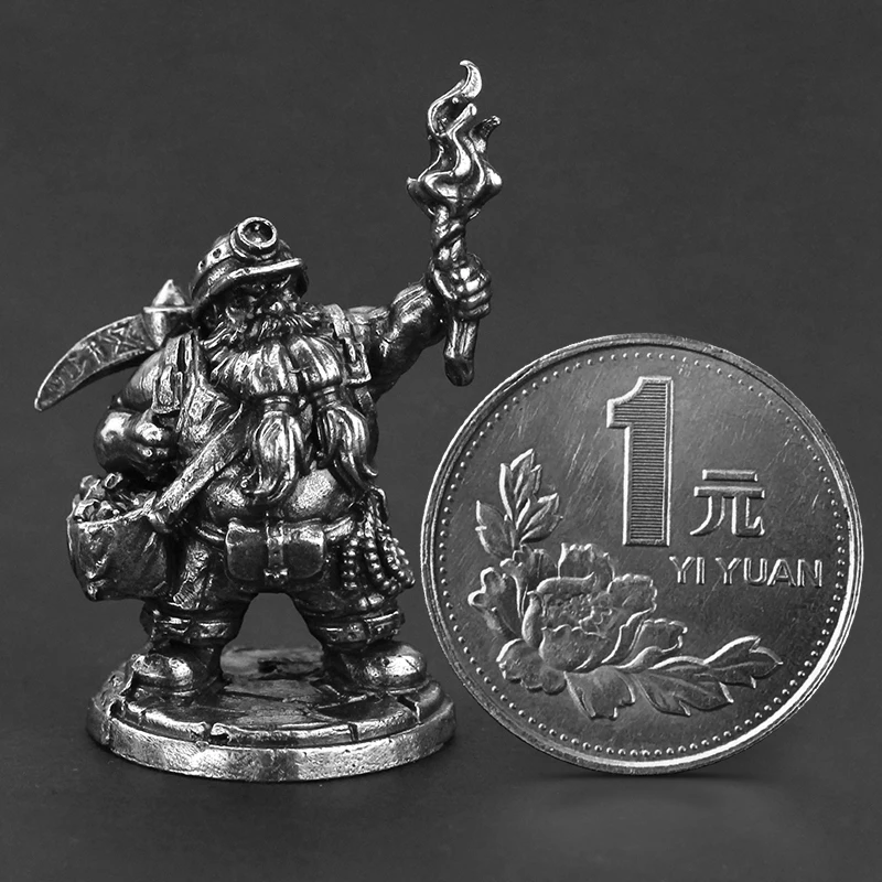 Metall Zwerg Soldat Modell Action-figuren Spielzeug Brettspiel Stücke Desktop Auto Innen Miniatur Ornament Zubehör Jungen Geschenke