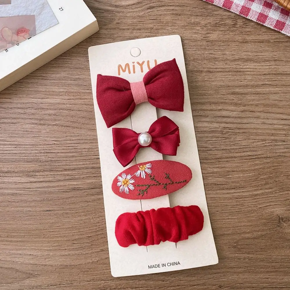 4PCS Cute Christmas Red Hair Pins New Years Barrettes Bows Hair Clips Bowknot BB Clips Hair Accessories