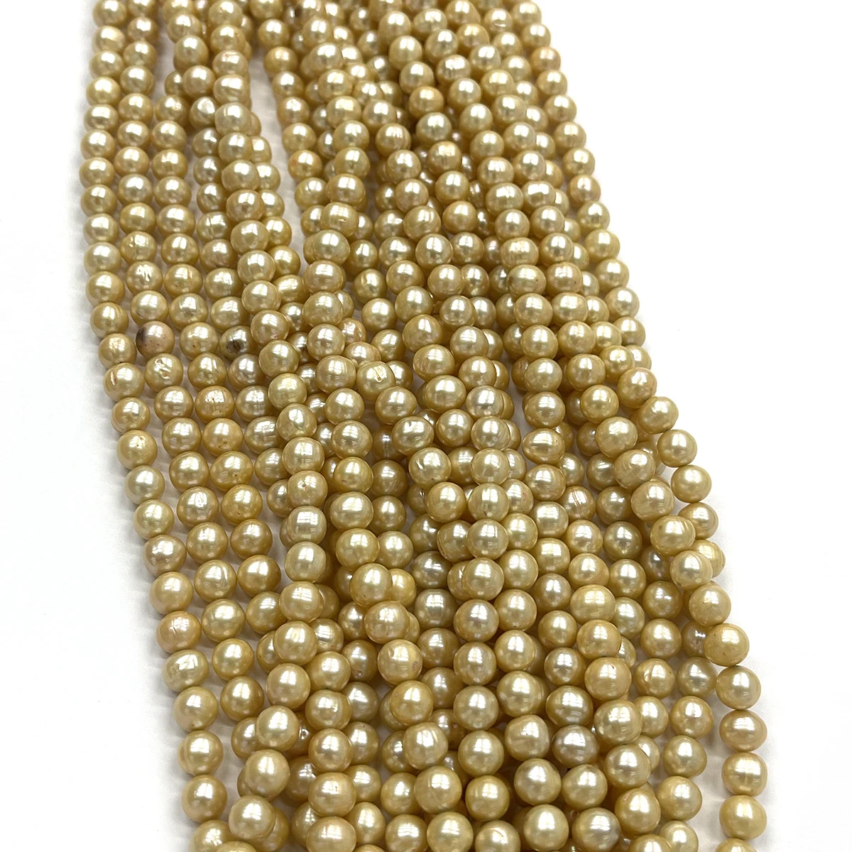 8-9mm Dyed Gold Near Round Nat - огляд і ціна Freshwater Cultured Pearl Necklace 8-9Mm