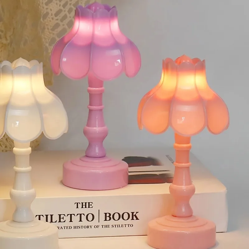 

Винтажная настольная лампа в стиле ретро с лепестками лотоса, пастельная, с регулируемой яркостью, в форме цветочного бутонника, ночник, изысканная, очаровательная, создающая атмосферу, настольная лампа, подарок для девочек