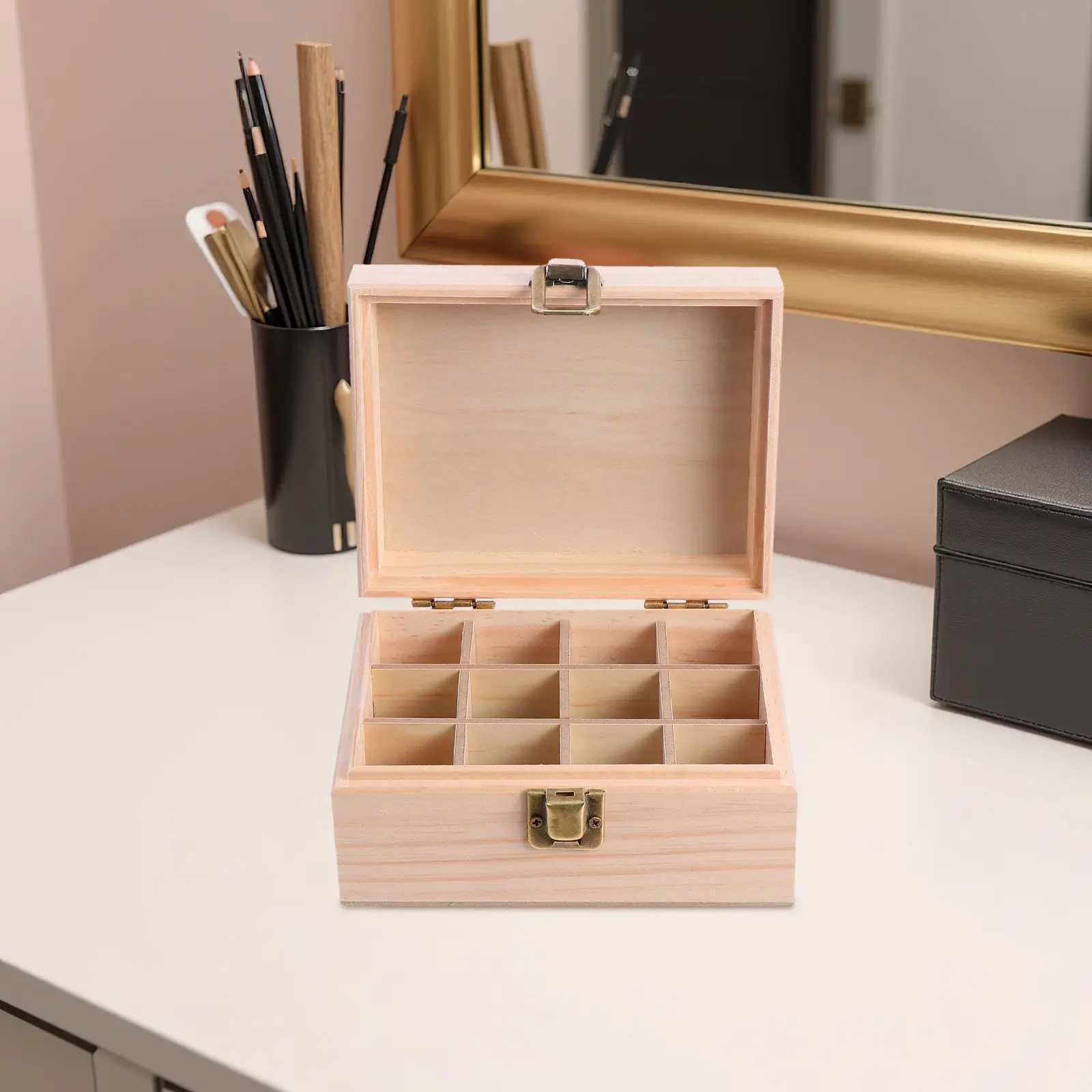 Essential Oil Box Wood Large Capacity 12-Grid Essential Oil Organizer Bottle Holder Storage Case Safe Organizer for Travel