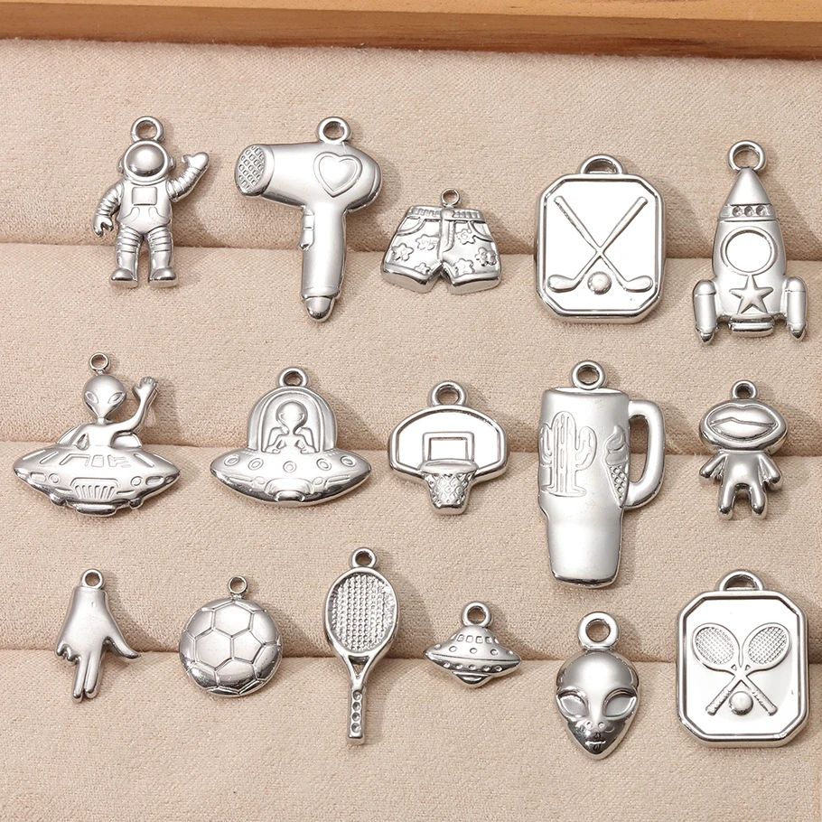 5pcs Silver Color Vintage Small Horse Table Lamp Big Shorts Soccer Daily Necessities Charms Spacecraft Spaceman Alien Pendants