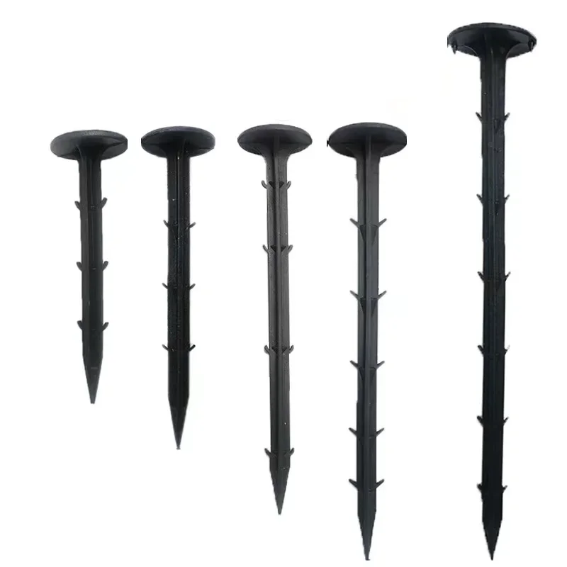 The plastic garden stakes are made of high quality plastic material, with both hardness and toughness nail