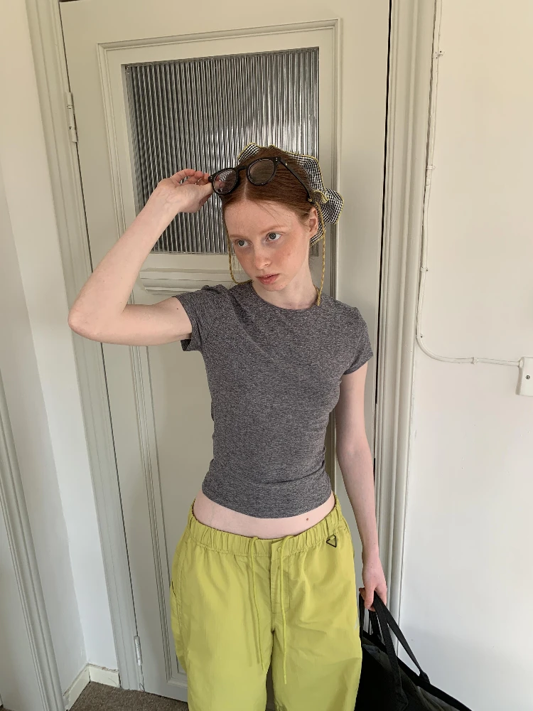 Camiseta Deportiva para Mujer, 100% Algodón, Alta Elasticidad, Corte Ajustado, Cuello Redondo, Estampado Informal, Top de Verano