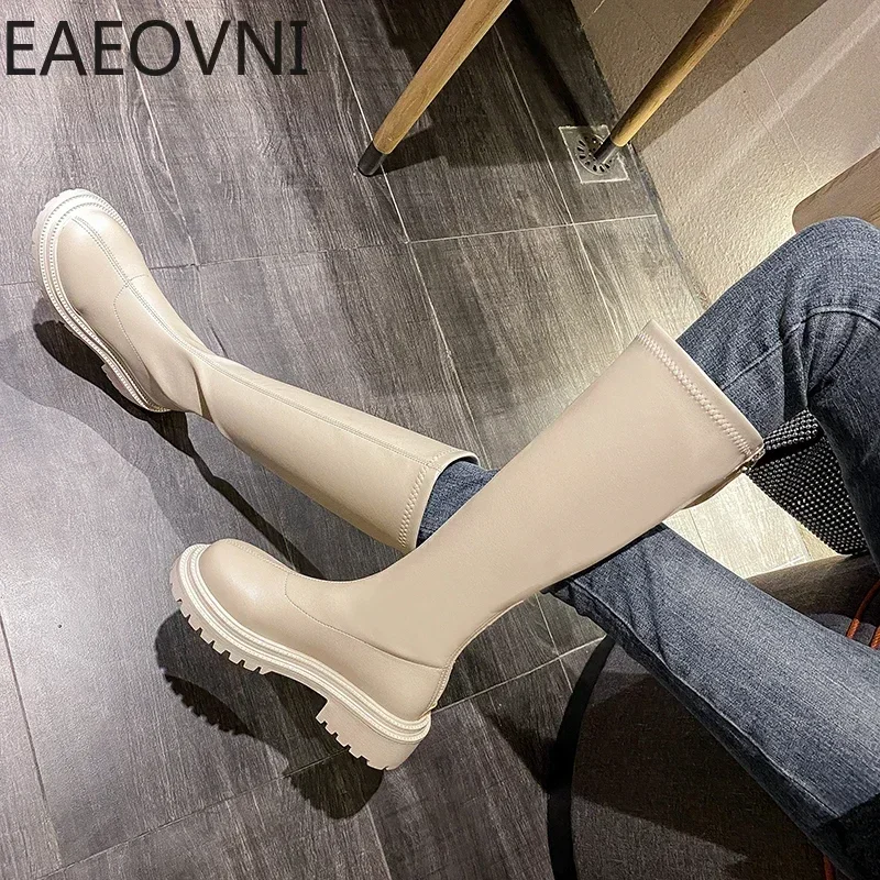 Autumn Winter Women Flats Heel Women Long Boots High Quality Soft Leather Ladies Knight Boots Casual Knee-high Boots