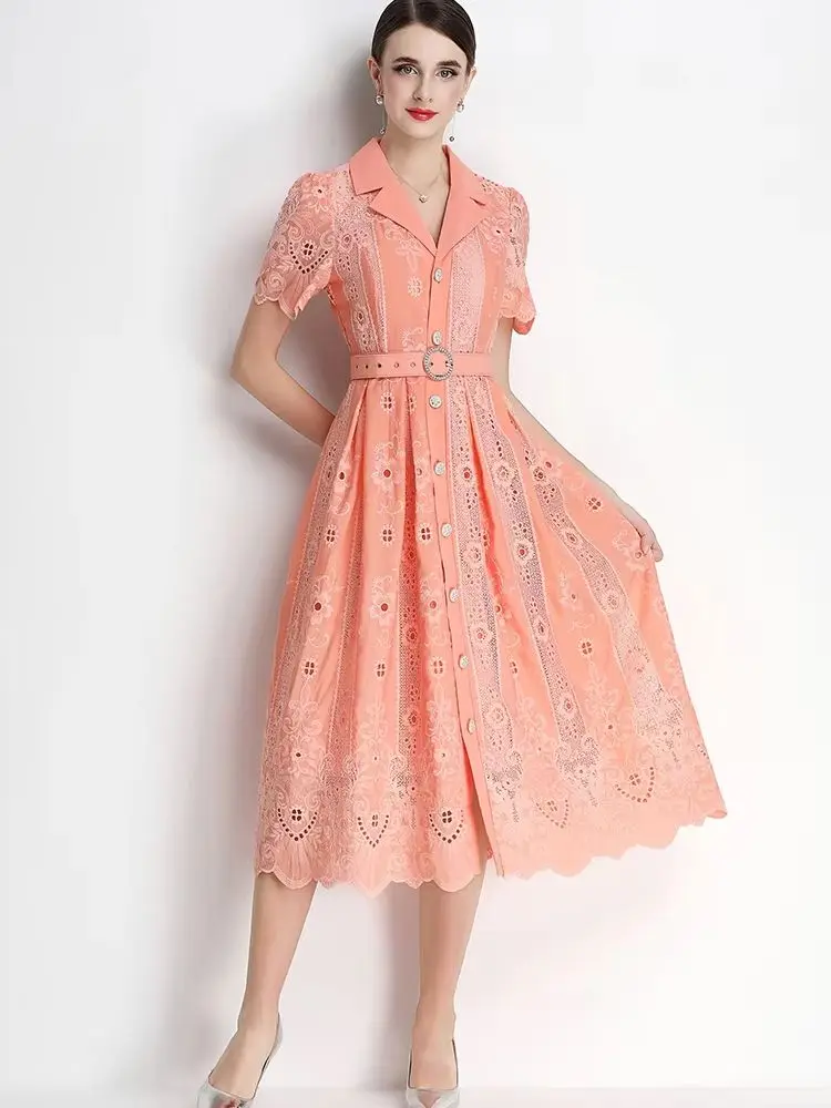 

Elegant Retro Women's Lace Dress with Hollow out Hook Detail Short Sleeve Notched Single Breasted High Waist A-Line Gown for Par