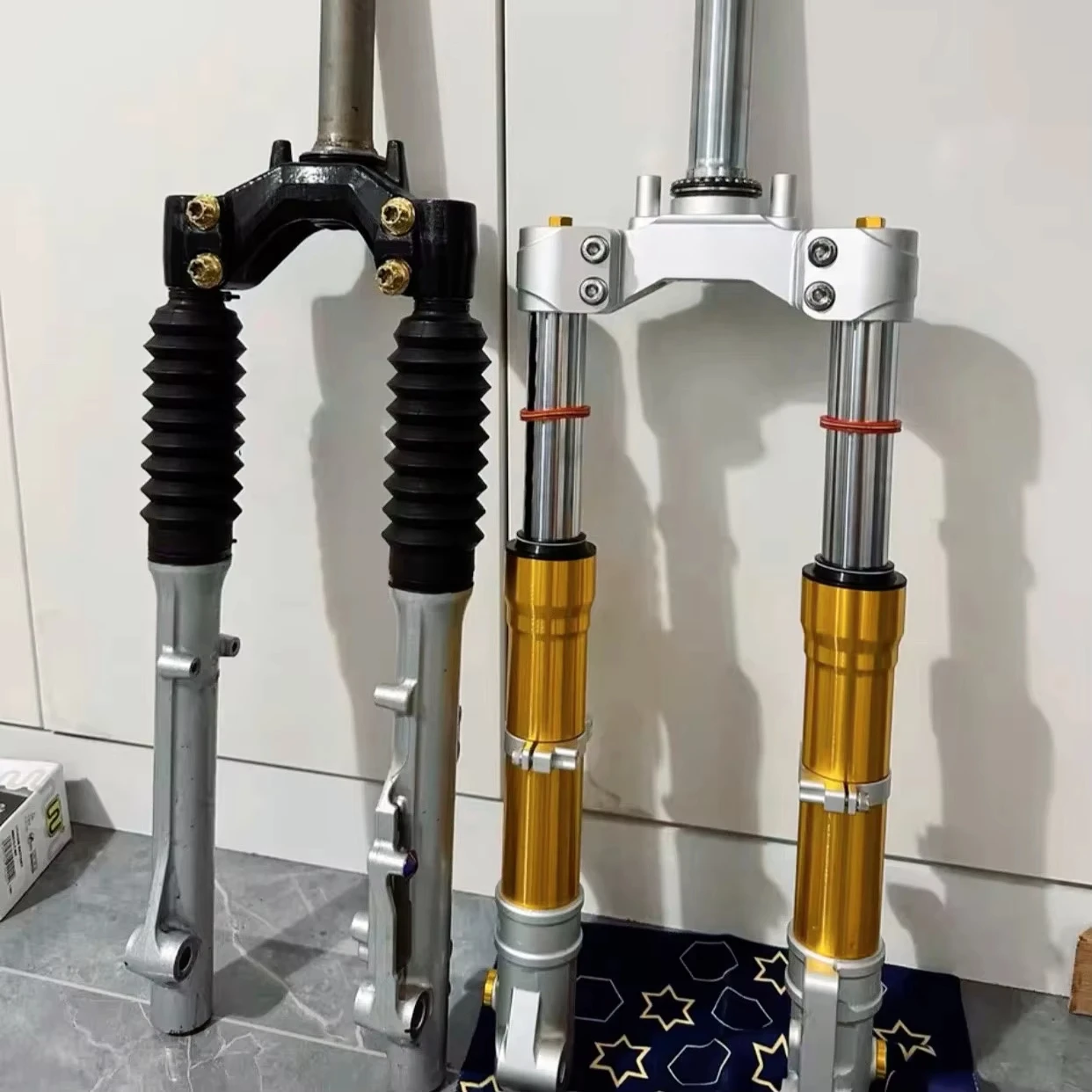 

For HONDA Monkey Cc110 Modified Front and Rear Fork