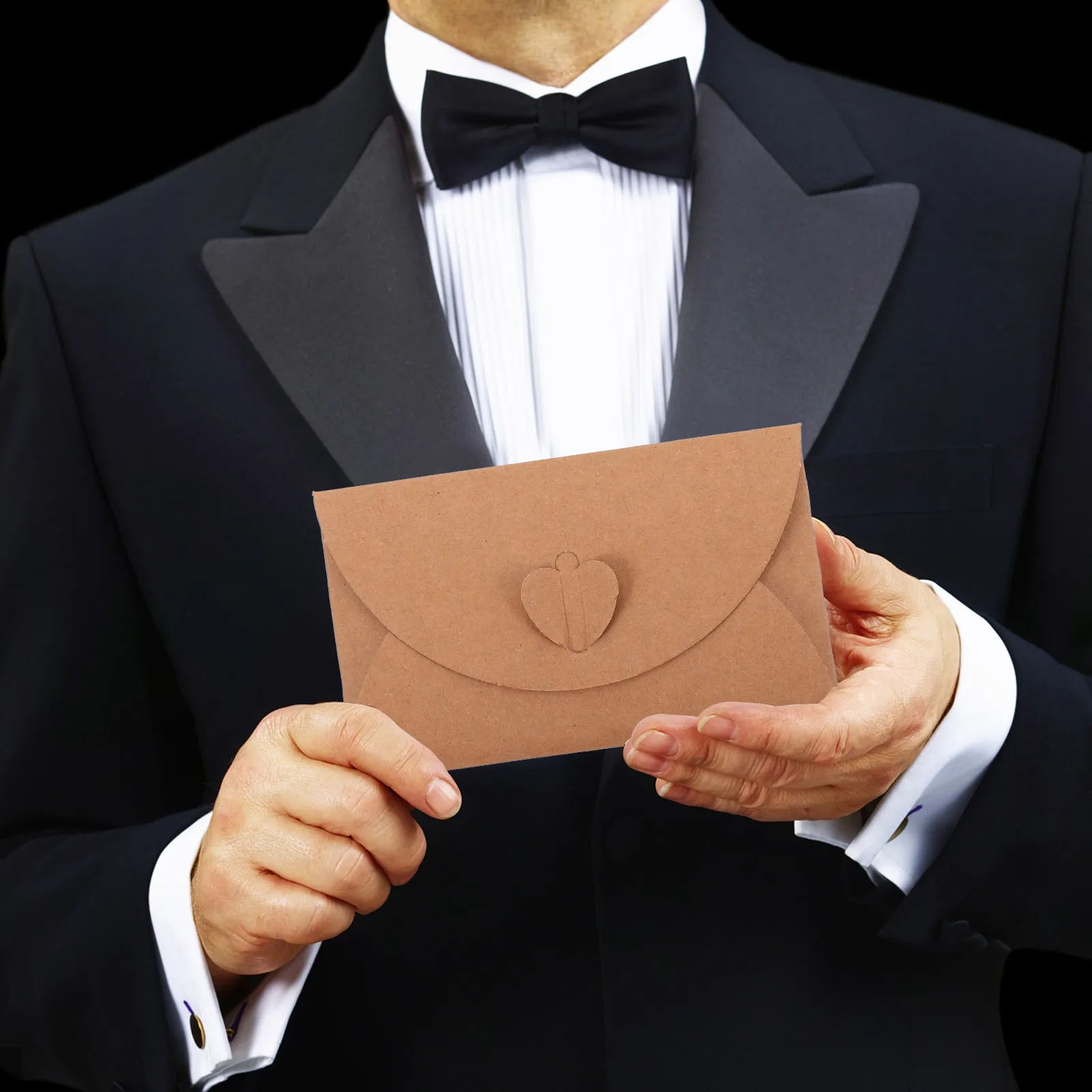 

40 шт. конвертов из крафт-бумаги в винтажном стиле, многофункциональные, для писем, подарочных карт, декоративные мини-конверты, аксессуары для писем