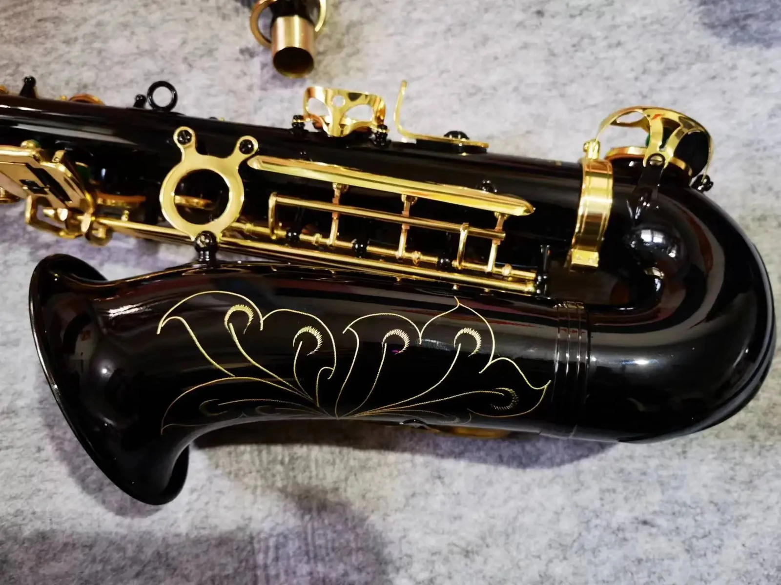

2026 hot new Japan New YAS-82Z alto saxophone Eb-flat Black gold key professional sax 82Z