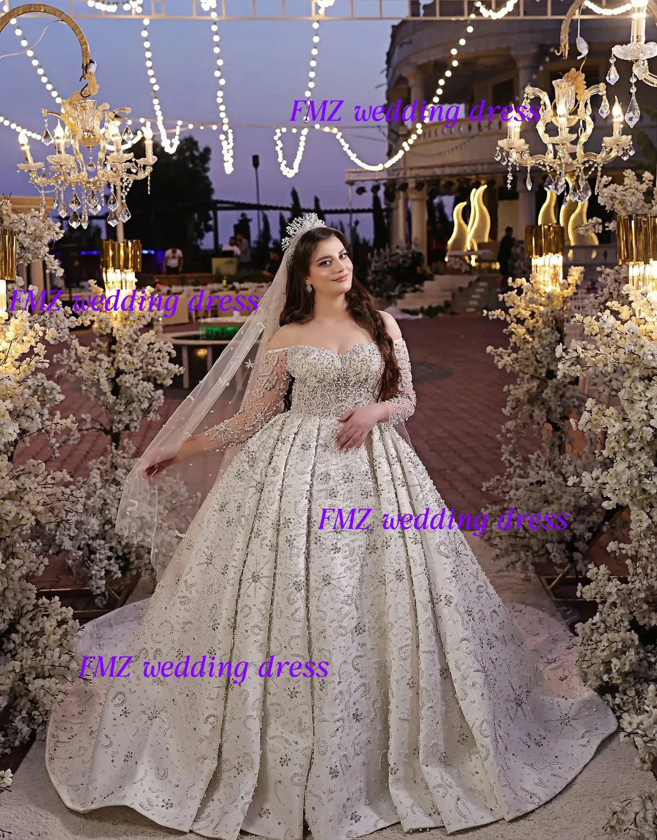 Customzied Sweet collar long-sleeved Ball Gown beaded luxury wedding dress vestidos de novia amanda novias amanda novias officia