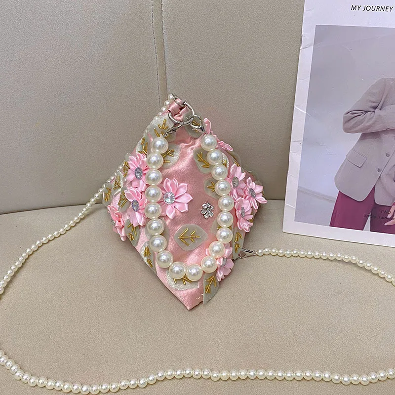 

Сладкие и блестящие листья цветов, инкрустированные бриллиантами, портативная сумка-мессенджер в форме zongzi.