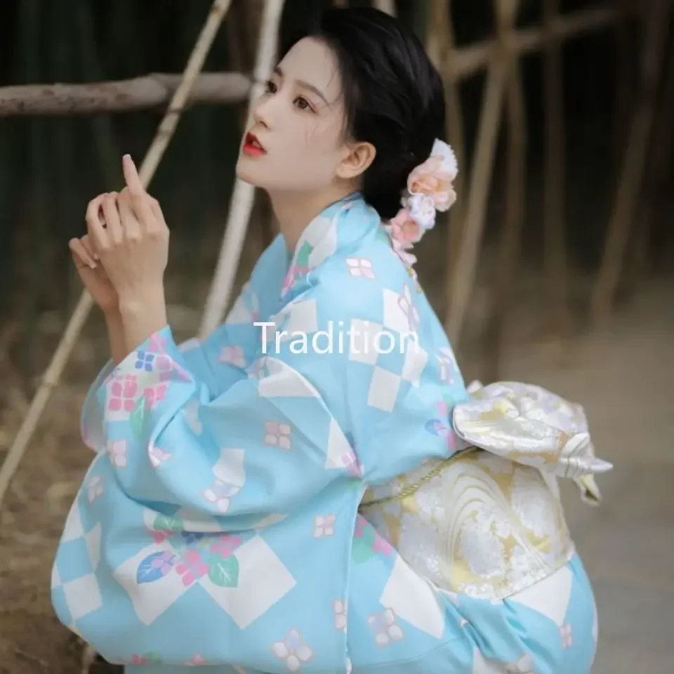 Kimono gaya Jepang gaun wanita biru gaun tradisional ditingkatkan Yukata musim panas segar elegan jubah foto kostum Cosplay Geisha