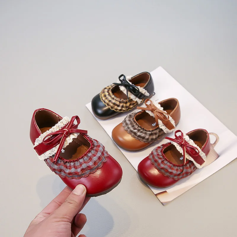 

Новые весенне-осенние кожаные туфли для девочек Мэри Джейн, шикарные детские модные туфли на плоской подошве с бантом, детские повседневные туфли принцессы для свадебной вечеринки