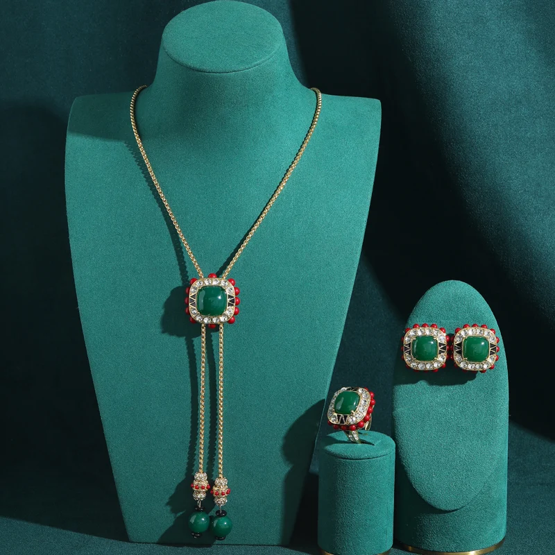 Vintage Natural Stone Square Necklace Green Jewelry Sets Luxury Designs Emerlad Antique Gold Color Woman Earrings Rings 2025