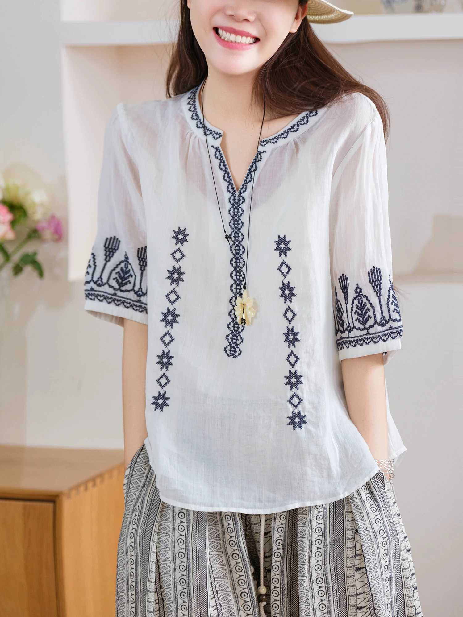 Loose Fit Embroidered Women's Top Heavyweight Hemp Material Large V-Neck Casual Style Seven Sleeve Chinese Production
