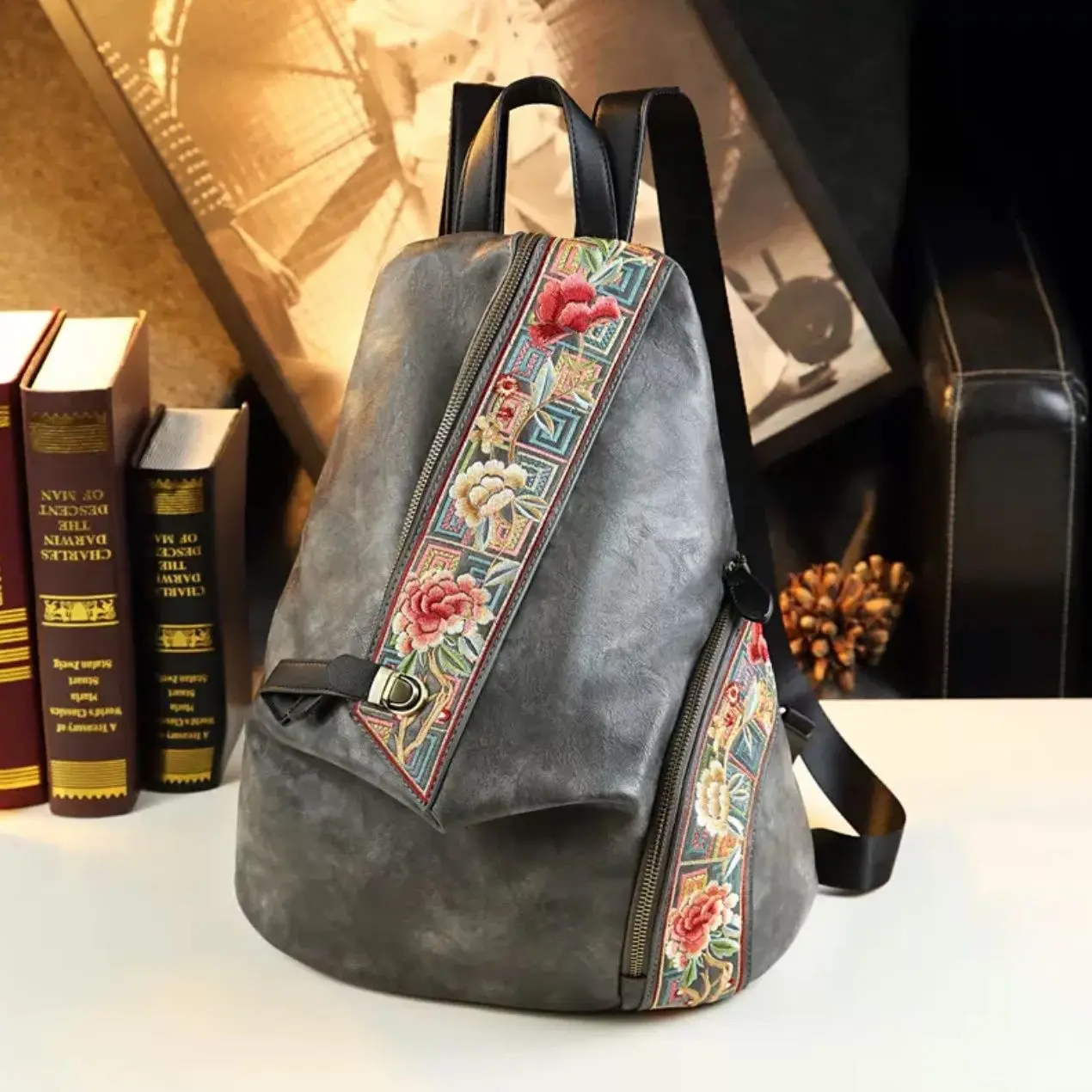 Chinese tradition Chic leisure travel embroidery leather backpack flower ethnic bag schoolbag travelling bag Hiking bag