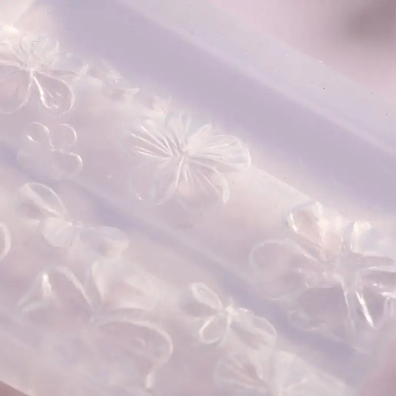 Silicone Art Stamp Mold Flower Shaped Manicure Mold for Professional Manicurists and Enthusiasts Jewelry Tool