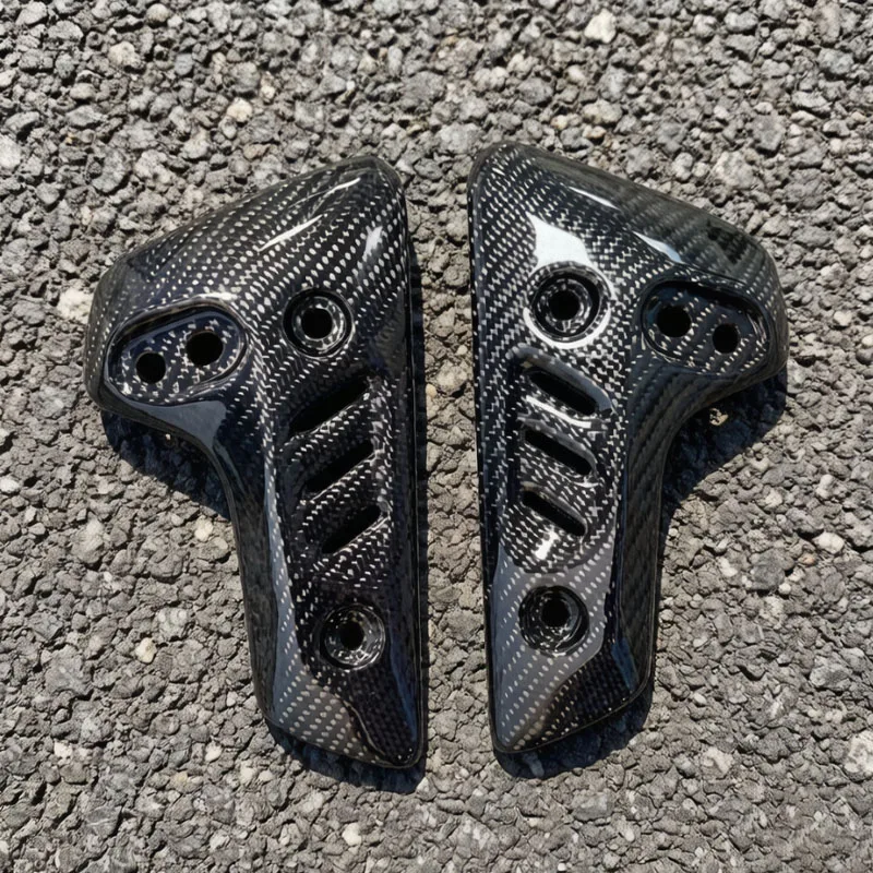 

For Triumph Street Triple 1200 Carbon Fiber Motorcycle Accessories Outer Radiater Covers Side PanelsRadiator guard