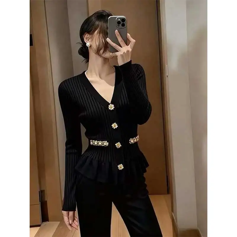 

Women Clothes Autumn Winter Fashion Office Lady Simplicity Button Knitting V-neck Female Solid Color Vintage Appear Thin Tops