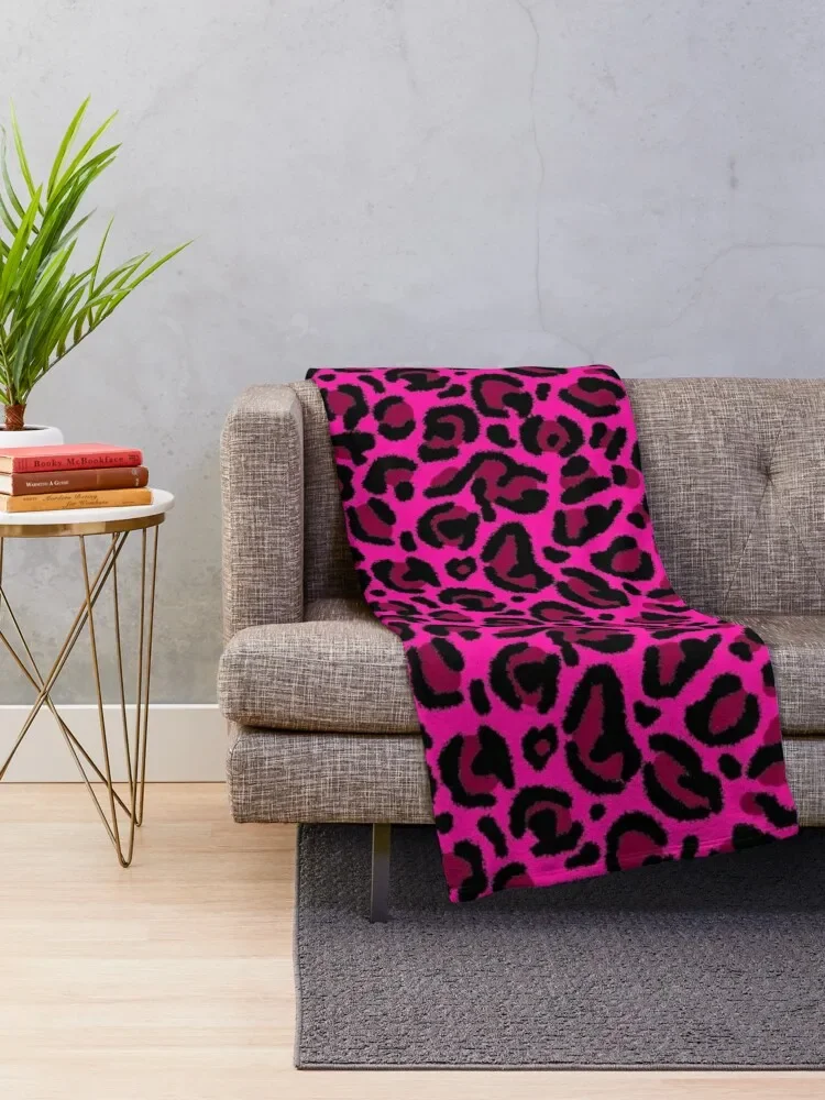 Hot Pink Y2K Aesthetic Leopard Print Throw Blanket - Decorative for Sofas & Home Décor