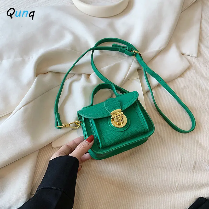 2023 Qunq Summer New Girls Ins Vintage Lovely Solid Ventilate Mini Small Square Bag Casual Children Crossbody Bags Holiday Gift