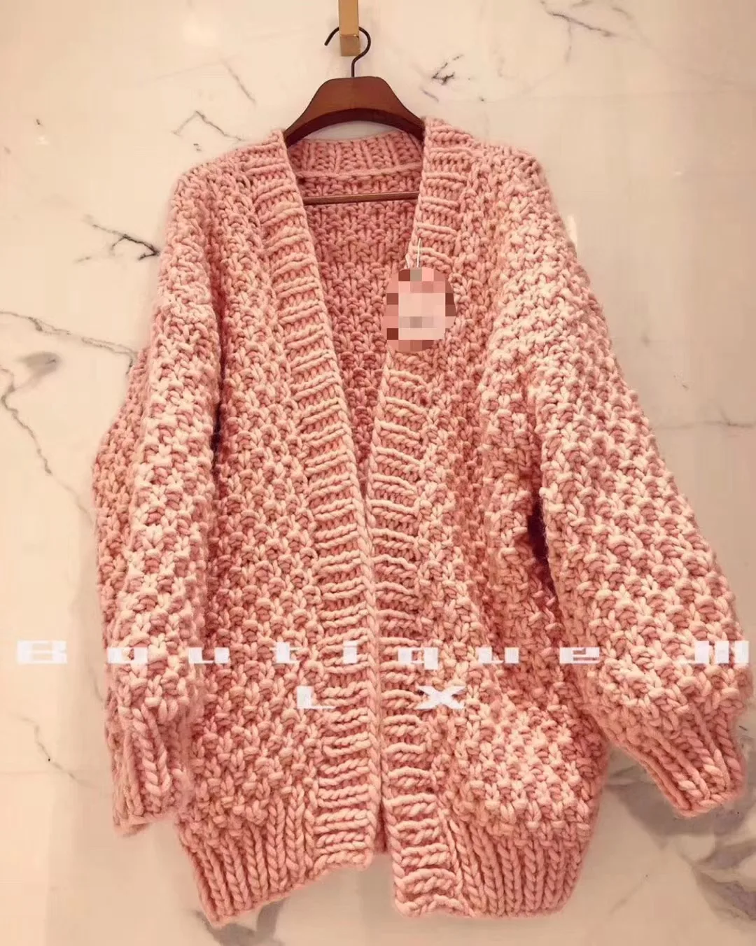 Celebrity style handmade woven loose and lazy cardigan women\'s knitted sweater jacket bubble powder pure wool warm thick top