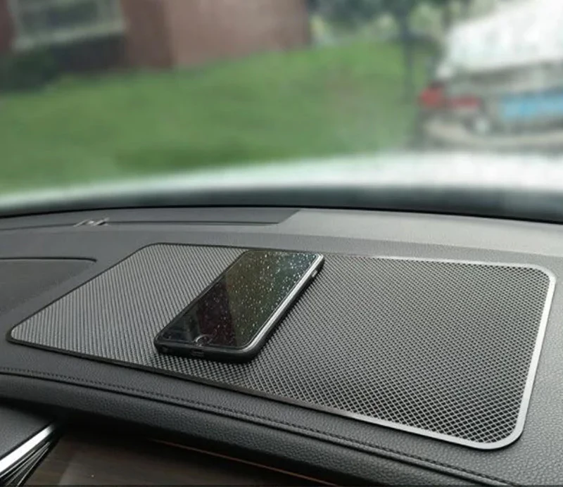 Klebrige Anti-Rutsch-Matte Auto-Armaturenbrett-Pad Hitzebeständige rutschfeste Matte Auto-Armaturenbrett Telefon Sonnenbrillenhalter Auto-Styling innen – Detail 3