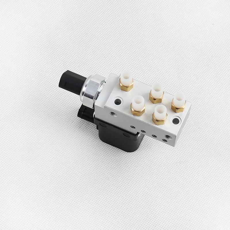 1pcs 2113200158 Air Suspension Valve Block Control height For Mercedes Benz W211 W219 E350  Airmatic Suspension