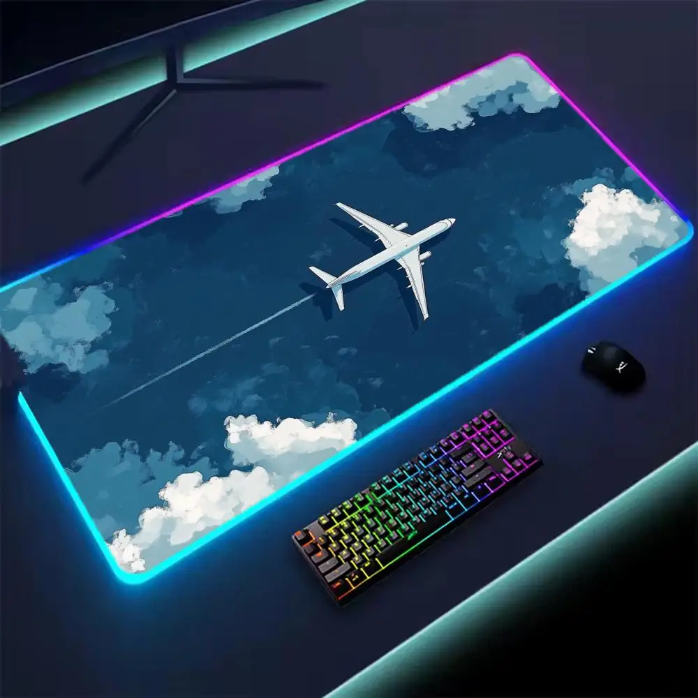 

Коврик для мыши с рисунком самолета, игровой коврик для мыши RGB, аксессуары для геймеров, большие коврики для мыши со светодиодной подсветкой, коврик для ПК, компьютерного стола с подсветкой