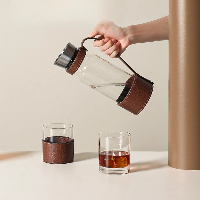 Light luxury leather transparent glass cold kettle, portable camping wine jug kettle utensils