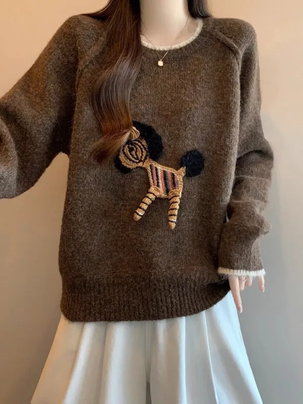 Suéter Caramel de Hombros Caídos para Mujer, Talla Grande, Moda de Invierno, Suave, Cuello Redondo, Manga Larga, Estilo Juvenil, Exclusivo Online