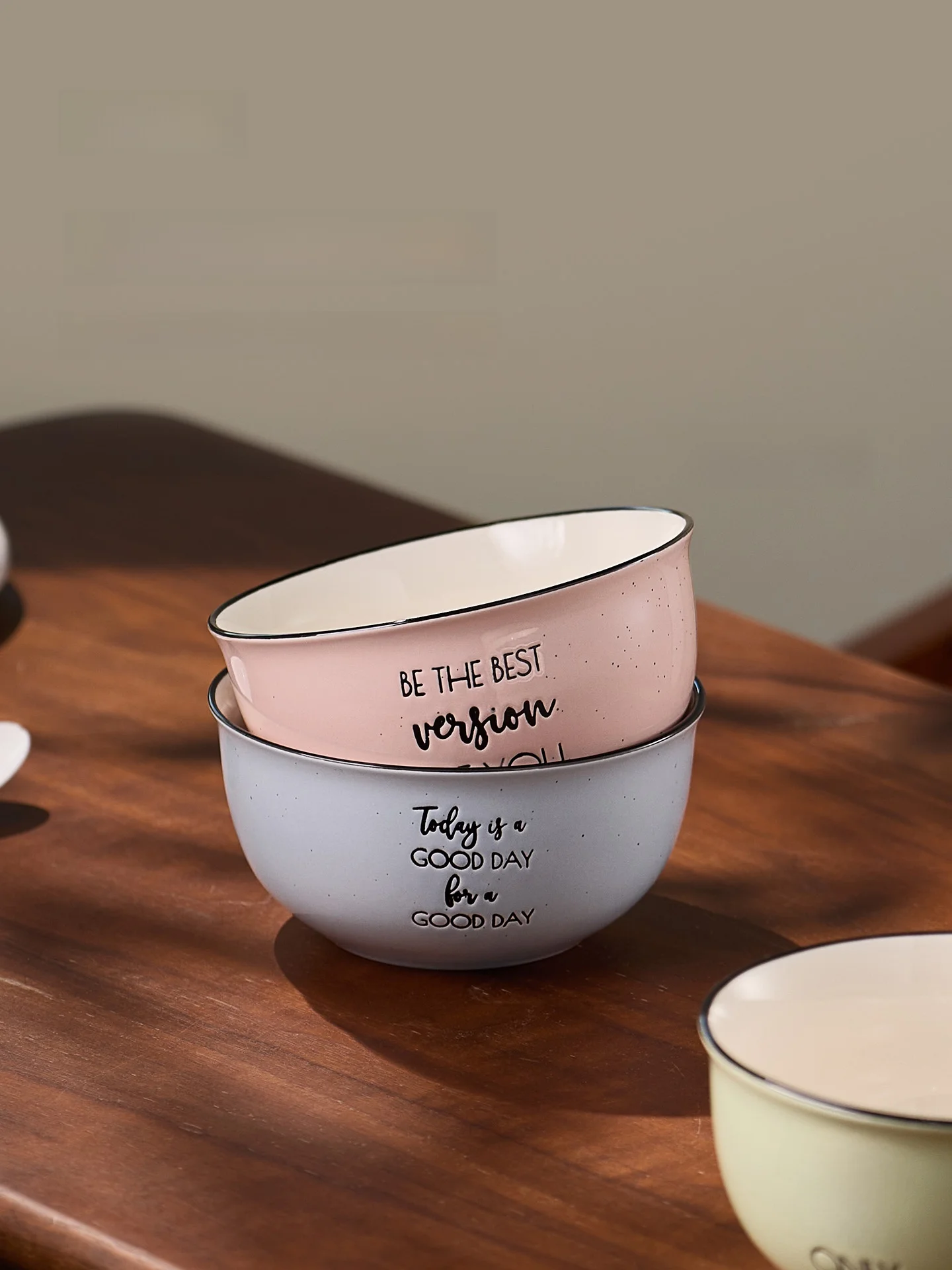 

Carote Bone China Rice Bowl High Aesthetic Value Cerc Underglaze Personal Dedied Dining Utensils Daily Use 7.7cm Diameter