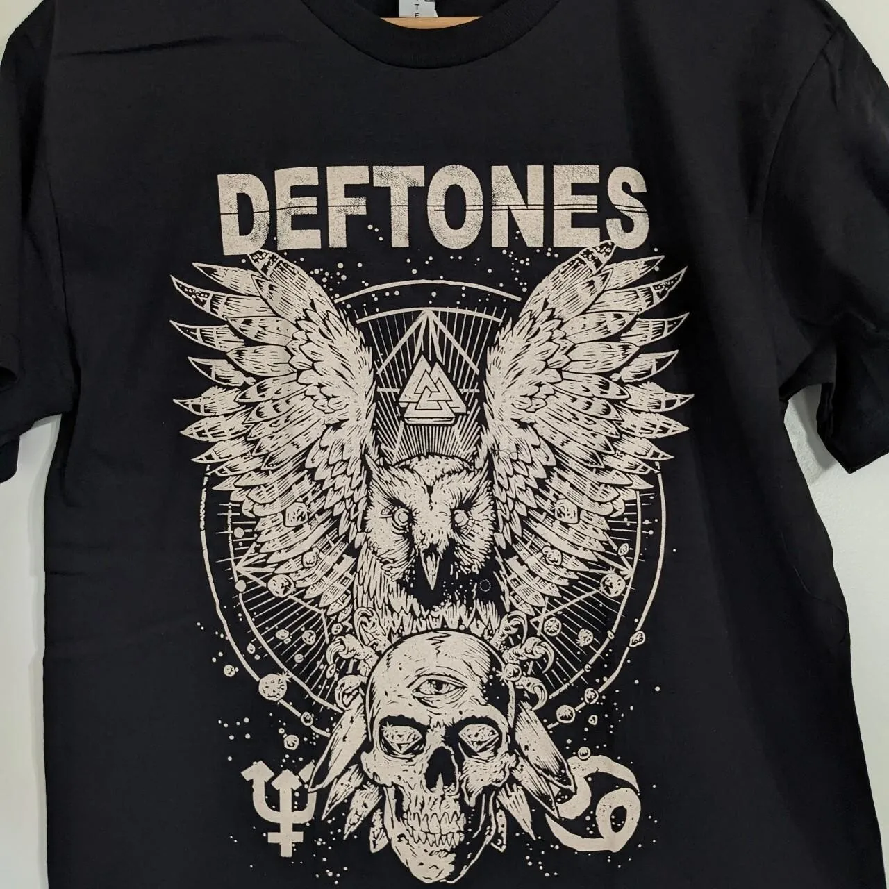 

Shirt Deftones Band Cotton Black Unisex T VN2134 oversized merch tour concert streetwear graphic vintage retro aesthetic y2k