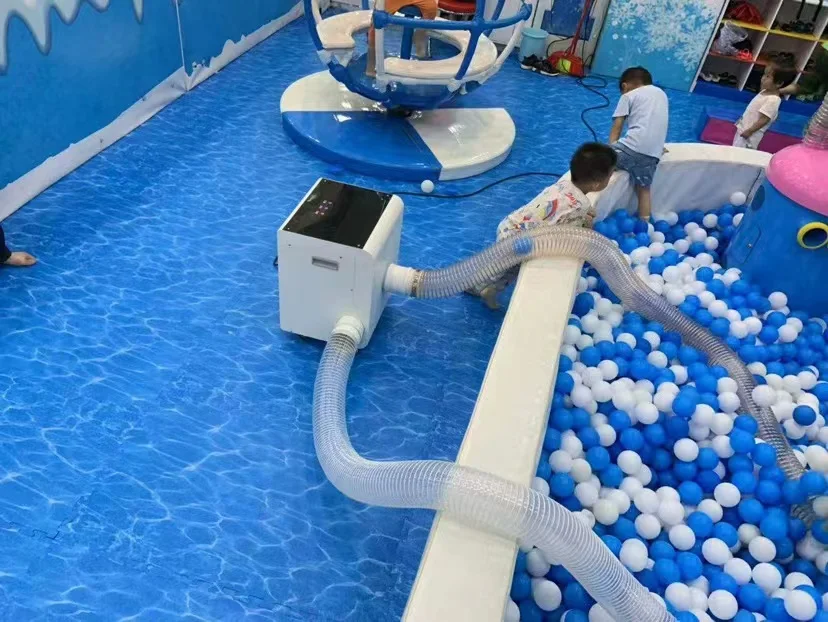 어린이 실내 놀이터 자동 상업 통합 오션 볼 풀 청소 기계