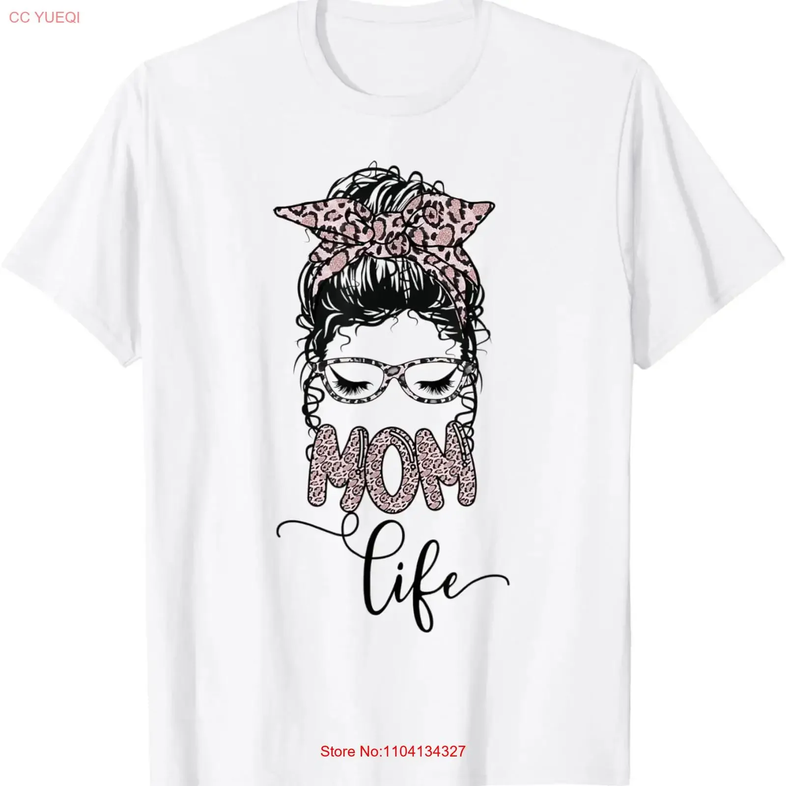 Mom Life Pink Leopard Print Pattern Momlife Mother's Day T Shirt  vintage Washed Top For Everyday Wear Casual Versatile Soft