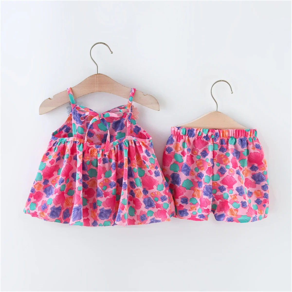 Summer 2-piece/set baby girl suspender set baby girl cartoon colored shell print daisy suspender shorts children\'s clothing